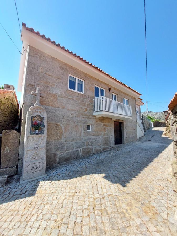 Casa Do Sobrado Arouca Villa Exterior photo